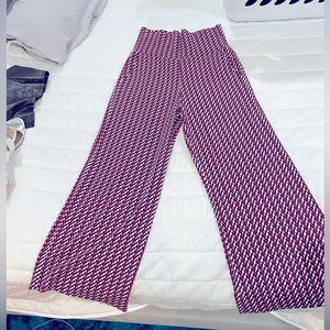 Cabi high waisted flat band wide leg cropped pants size small